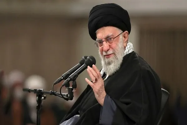 ځینی وائي،اسلامي جمهوری نظام بندون ته رسېدلې، نو بیا  ئې ولې د نسکورېدو لپاره په ملیارډونو پیسې لګوئ؟  