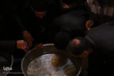 مراسم طشت گذاری در اردبیل
