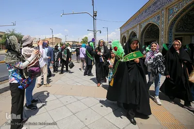 شادپیمایی دختران در شیراز