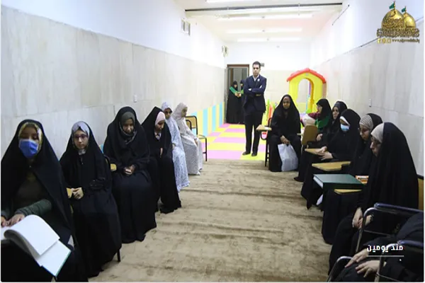 العراق: دورة قرآنية تخصصية للمكفوفات في رحاب الصحن الكاظمي الشريف