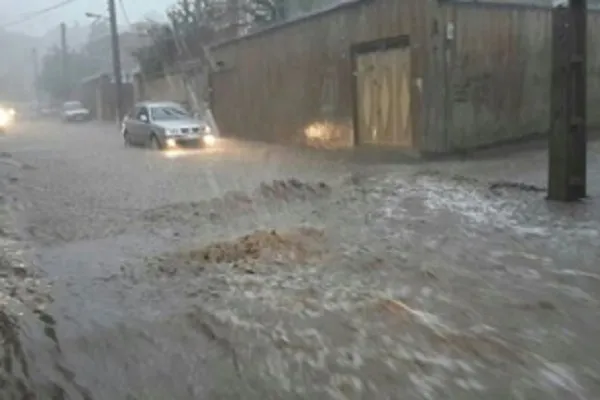وقوع سیلاب در شهرستان بروجن