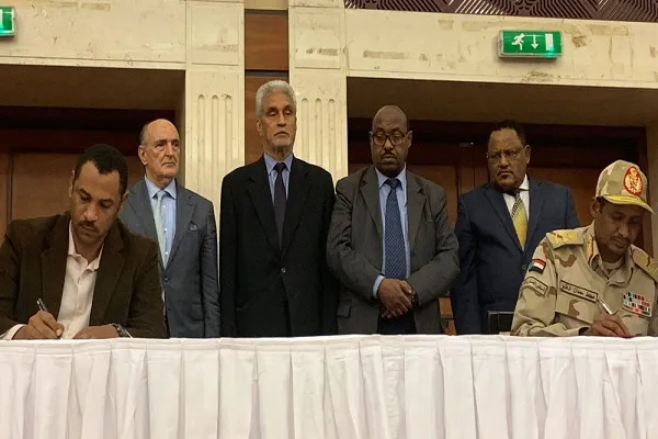 بدء مراسم توقيع الوثيقة الدستورية في السودان