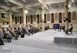 رهبر انقلاب اسلامی در دیدار دست‌اندرکاران برگزاری کنگره شهدای قم