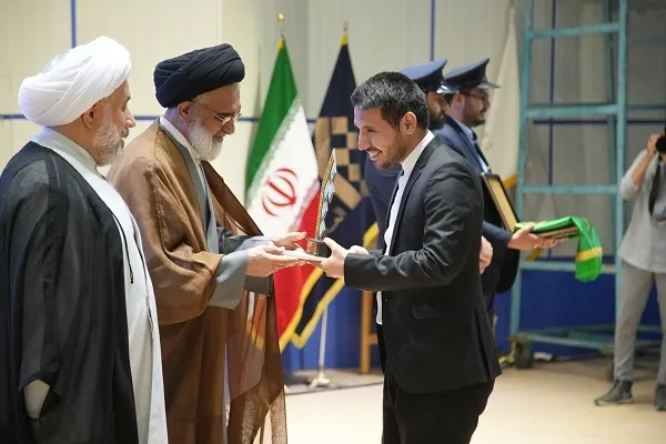برگزیدگان قرآنی جامعه المصطفی خادم حرم حضرت معصومه(س) می‌شوند
