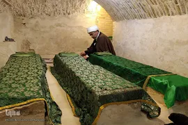 مرقد مطهره امامزادگان حضرت فاطمه کبری،خدیجه کبری،جمیله خاتون علیهم السلام ، از نوادگان حضرت امام سجاد علیه السلام در شیراز