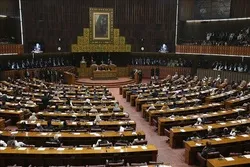 Pakistan Calls on India to Rescind Decision on Kashmir