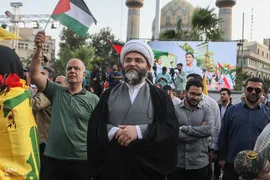 استقبال مردمی از خانواده های شهدا و بازماندگان غزه