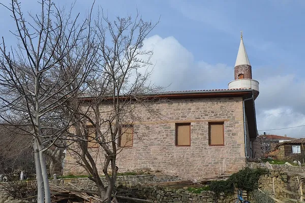 Türkiye'de 600 yıllık cami martta ibadete açılacak