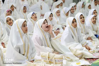 جشن تکلیف دختران دانش‌آموز در اهواز