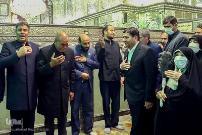 حضور معاون اول رئیس جمهور و وزیر کشور در حرم شاهچراغ