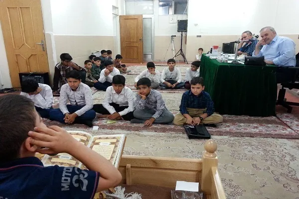 آموزش علوم و فنون تلاوت و قرائت در مؤسسه ثامن‌الائمه(ع)