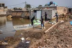 هوفل علی‌آباد گرفتار در سیل
