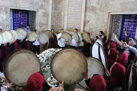 آیین گلباران آرامگاه سعدی