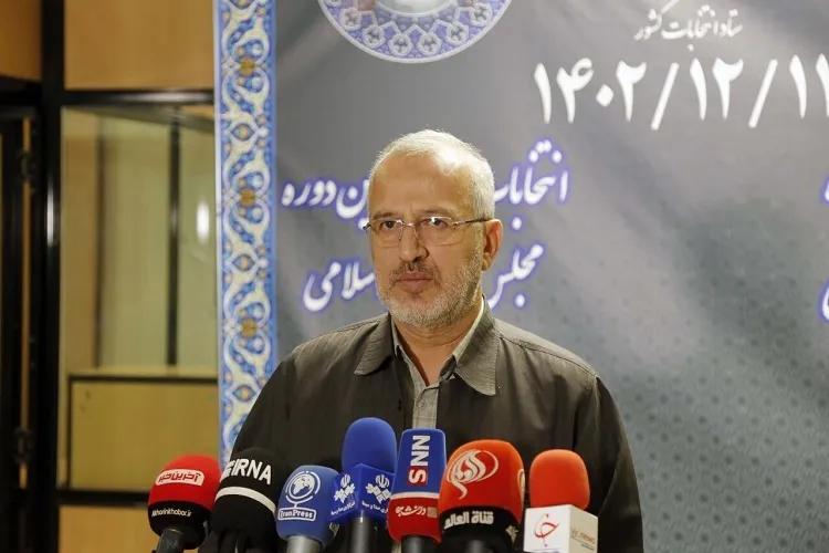 ثبت نام داوطلبان مجلس خبرگان رهبری حضوری است