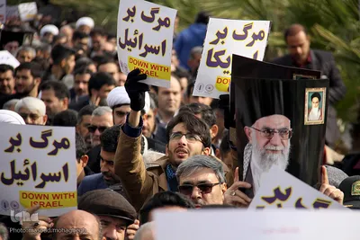 راهپیمایی مردم سمنان در حمایت از اقتدار و امنیت کشور