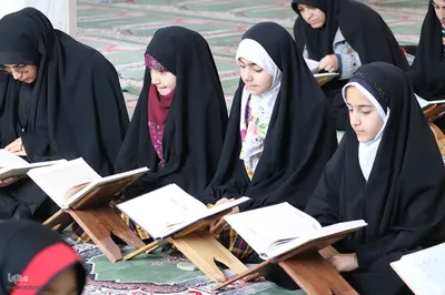 دهمین محفل انس با قرآن طرح شهید محمودی در ملایر