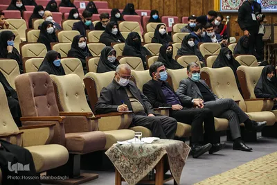 دیدار رئیس جمهور با نخبگان، علما، خانواده شهدا ،ایثار گران و جمعی از اقشار مردم