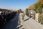 تشییع پیکر شهدای گمنام بر روی دستان مردم لرستان
