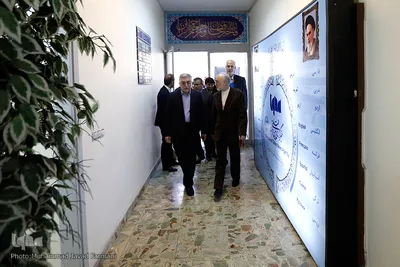 بازدید علی‌اکبر صالحی، معاون رئیس‌جمهور و رئیس سازمان انرژی اتمی کشور از ایکنا