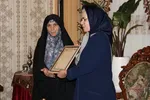 دیدار شهردار تبریز با خانواده شهیدان