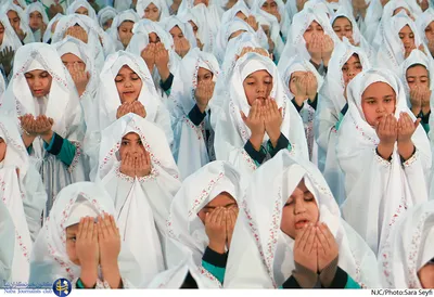 جشن تکلیف دانش آموزان دختر 