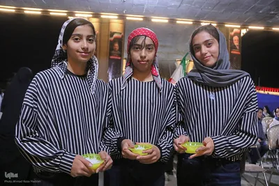 میدان داری دوقلوهای شیرازی در شب هفتادو سه