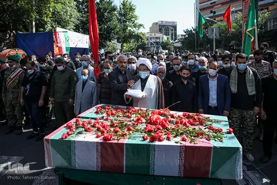 تشییع و تدفین دو شهید گمنام در بوستان اندیشه