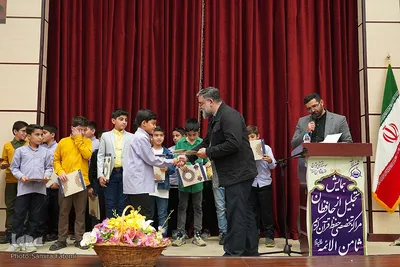 همایش تجلیل از حافظان قرآن مؤسسه ثامن‌الائمه (ع)