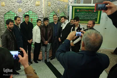 محفل انس با قرآن کاروان قرآنی انقلاب در امامزادگان باقریه(ع) بیرجند