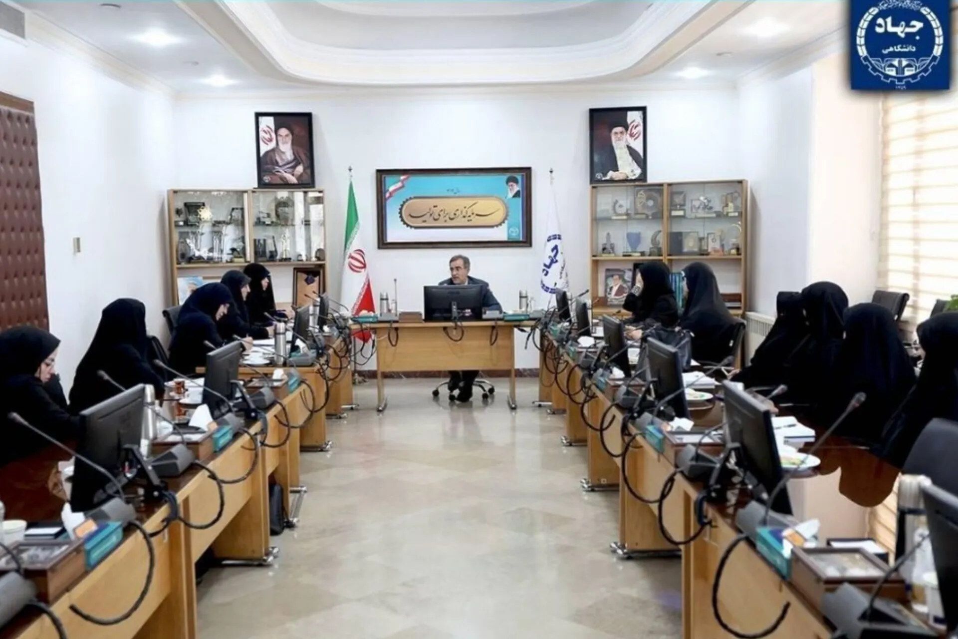تسهیل مسیر رشد بانوان جهادگر برای تربیت نسل آینده