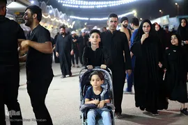 عشاق الحسین(ع) در طریق کربلا
