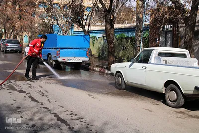 ضدعفونی اماکن عمومی شهرستان اهر جهت پیشگیری از شیوع کرونا ویروس