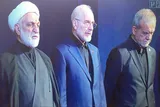 ادای احترام سران قوا و جمعی از مسئولان نظام به پیکر مطهر رهبر شهید انقلاب