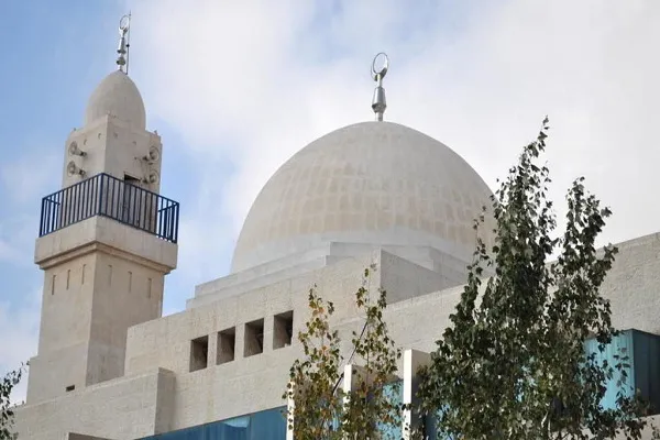 تعيين أئمة مساجد من حفاظ القرآن في الأردن