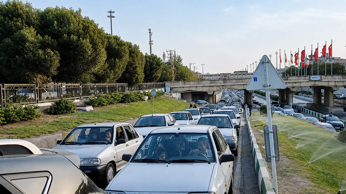 پارکینگ 
زائران