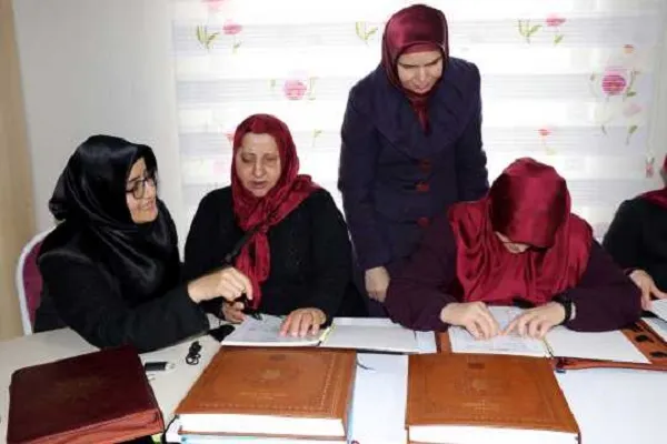“Gören Kalpler” Kur'an-ı Kerim'i dijital kalemle okuyacak