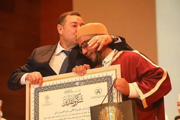 Cezayir’de Kur’an hafızları onurlandırıldı + fotoğraf