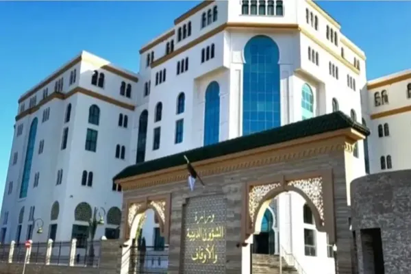 L'Algérie organise un nouveau concours de recrutement d’imam-prêcheur