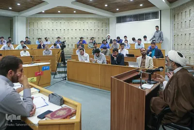 نخستین دوره مناظرات علوم انسانی اسلامی
