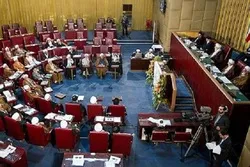 Experts Assembly Calls for Massive Participation in Revolution Anniversary Rallies