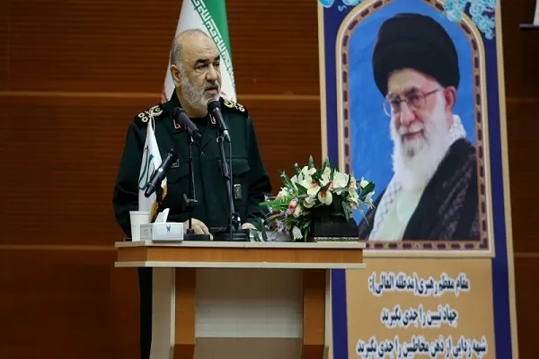 اسلامی ایران ددښمن  د سیاسی  او پوځي قدرت اعتبار له مینځه وړی دی