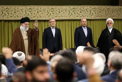 دیدار مسئولان نظام و سفرای کشورهای اسلامی با رهبر معظم انقلاب اسلامی