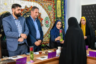 رونمایی از پرچم عفاف زینبی(س)‎
