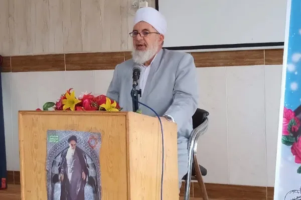 گلستان نمونه کامل تقریب و وحدت اسلامی است