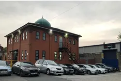 Les musulmans britanniques en deuil après la mort de deux éminents imams