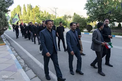 کاروان دانشگاهیان استان البرز پای پیاده در راه تشییع رهبر شهید