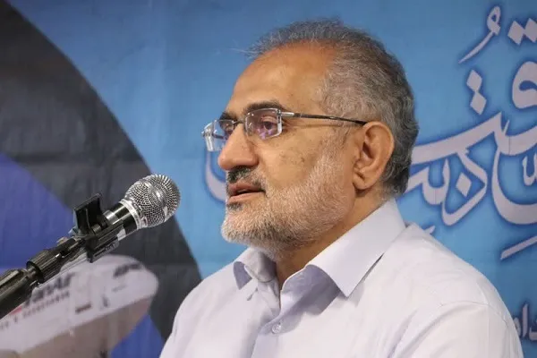 نبايد جنايت آمريكا را فراموش كرد