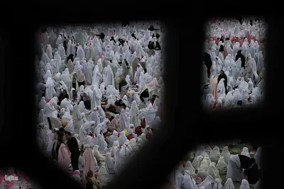 جشن تکلیف ۵ هزار نفری دختران در تبریز
