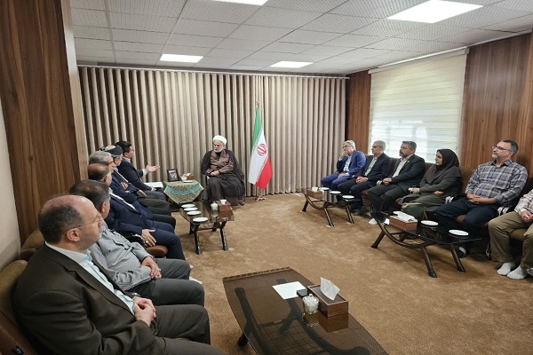 دیدار نماینده ولی فقیه در استان با مدیرکل فنی و حرفه ای استان کردستان