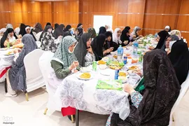 دیدار صمیمی سرپرست حجاج ایرانی با زائران کشورمان در مکه مکرمه